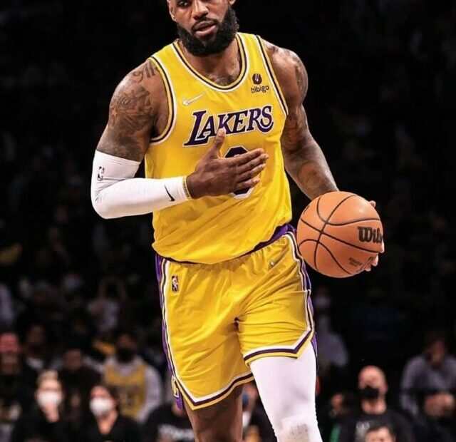LeBron James Height